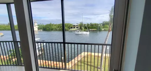 740 E Ocean Ave #307, Boynton Beach, FL 33435