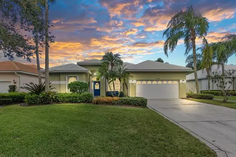 1644 SW Monarch Club Dr, Palm City, FL 34990