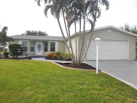 7909 Mcclintock Way, Port Saint Lucie, FL 34952