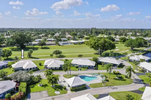 127 Driftwood Cir, Atlantis, FL 33462