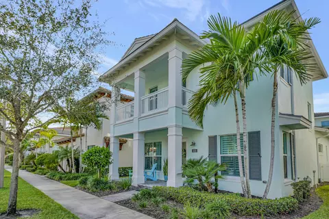1121 Faulkner Ter, Palm Beach Gardens, FL 33418