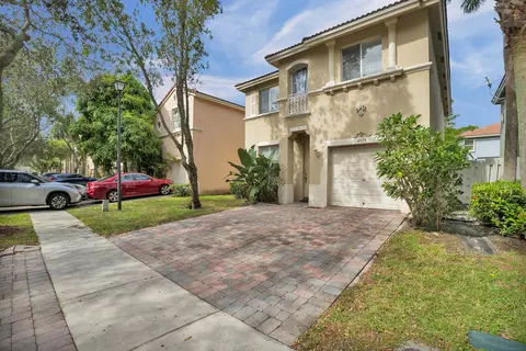 4073 Lake Tahoe Cir, West Palm Beach, FL 33409