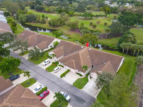 170 Par Dr, Royal Palm Beach, FL 33411