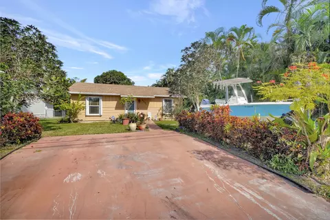 4671 Orlando Ave, West Palm Beach, FL 33417
