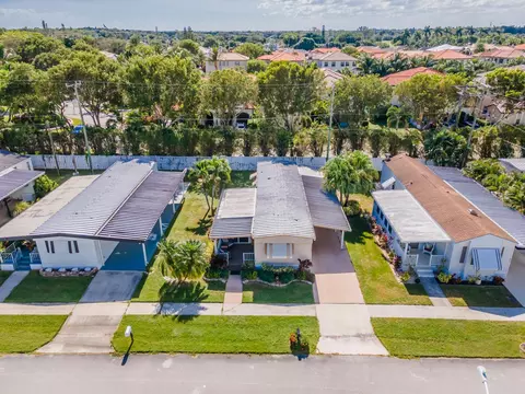 4060 Mission Bell Dr, Boynton Beach, FL 33436