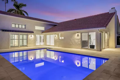 23348 Lago Mar Cir, Boca Raton, FL 33433