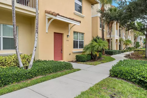 1832 Via Granada, Boynton Beach, FL 33426