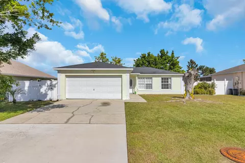 305 Clearwater Ln, Poinciana, FL 34759