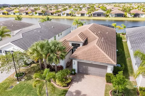 10895 SW Sunray St, Port Saint Lucie, FL 34987