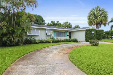 732 Pelican Way, North Palm Beach, FL 33408