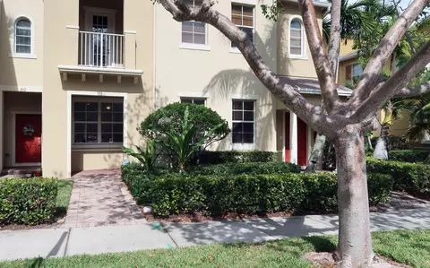 135 Seagrape Dr #101, Jupiter, FL 33458