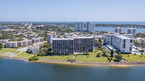 356 Golfview Rd #702, North Palm Beach, FL 33408
