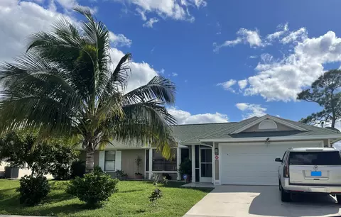 918 SW Idol Ave, Port Saint Lucie, FL 34953