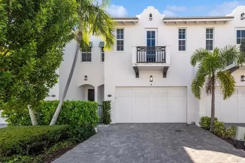 1020 Phillips Rd, Delray Beach, FL 33483