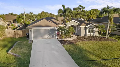 1243 SW Avens St, Port Saint Lucie, FL 34983
