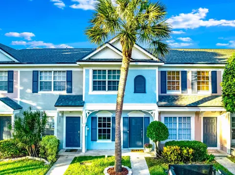 5535 Pageant Pl #14, Margate, FL 33063