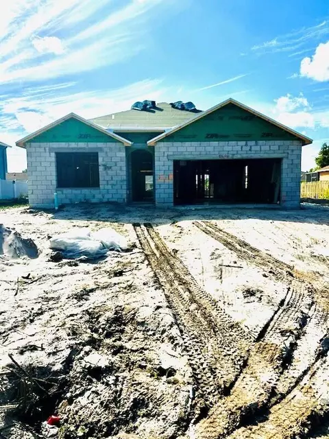2218 SW Cameo Blvd, Port Saint Lucie, FL 34953