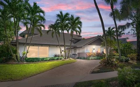 2692 NW 23rd Way, Boca Raton, FL 33431