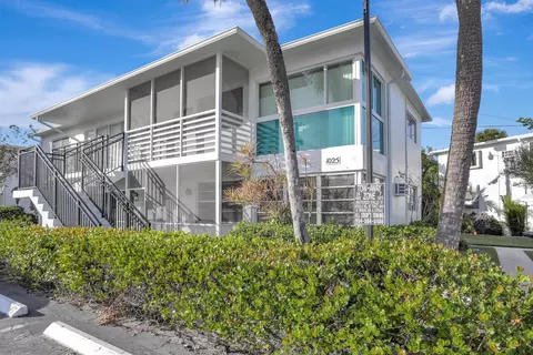 1025 SE 15th St #9A, Fort Lauderdale, FL 33316