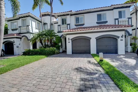 3030 Murano Bay Dr, Boynton Beach, FL 33435