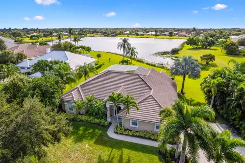 4904 SW Lake Grove Cir, Palm City, FL 34990