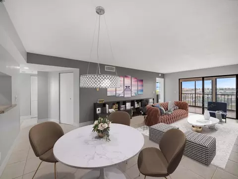 7310 Ashford Pl #704, Delray Beach, FL 33446