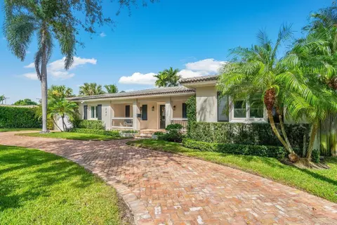 247 Rilyn Dr, West Palm Beach, FL 33405
