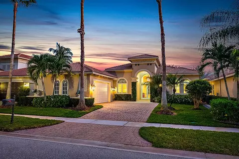 10762 Hollow Bay Ter, West Palm Beach, FL 33412