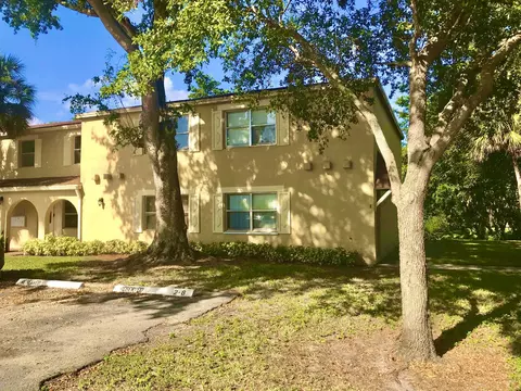 10723 La Placida Dr #6, Coral Springs, FL 33065