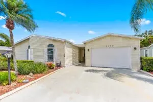 8150 Meadowlark Ln, Port Saint Lucie, FL 34952