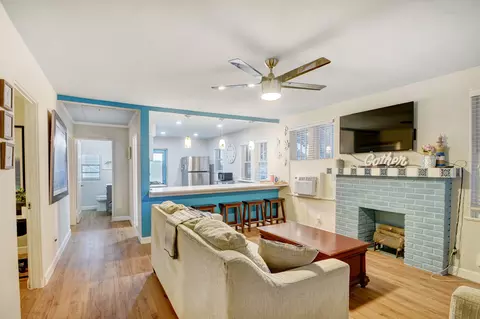 217 S K St, Lake Worth, FL 33460