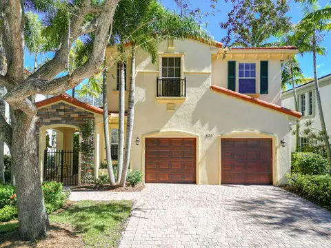 835 Madison Ct, Palm Beach Gardens, FL 33410