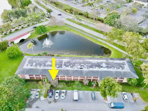 1202 Bahama Bnd #C1, Coconut Creek, FL 33066