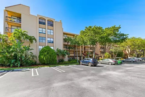 450 Egret Cir #9202, Delray Beach, FL 33444
