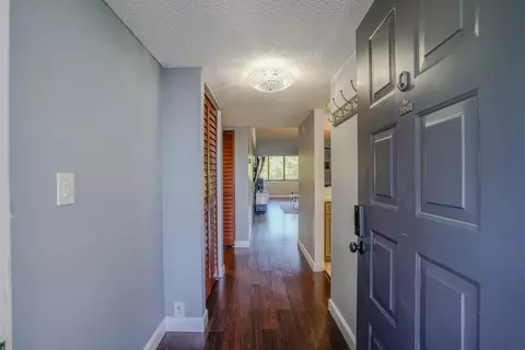 8010 Hampton Blvd #206, North Lauderdale, FL 33068