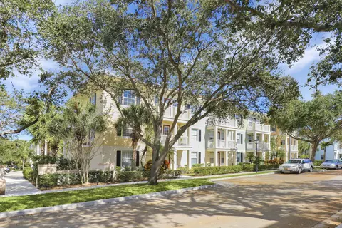 224 Murcia Dr #308, Jupiter, FL 33458