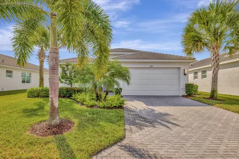 12211 SW Jasper Lake Way, Port Saint Lucie, FL 34987