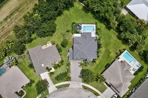427 E Key Lime Sq SW, Vero Beach, FL 32968