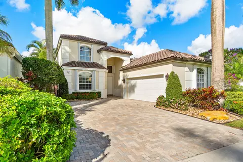 16137 Villa Vizcaya Pl, Delray Beach, FL 33446