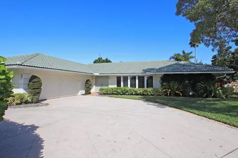 68 River Dr, Tequesta, FL 33469