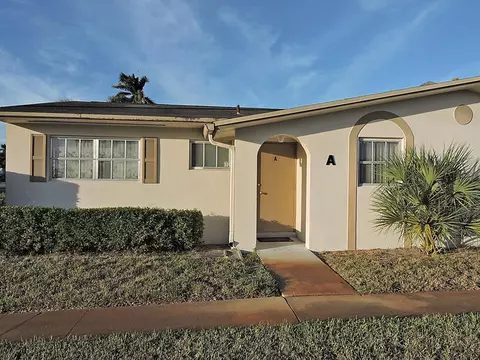 2650 Barkley Dr E #A, West Palm Beach, FL 33415