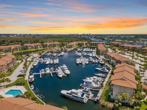 2601 Marina Isle Way #203, Jupiter, FL 33477