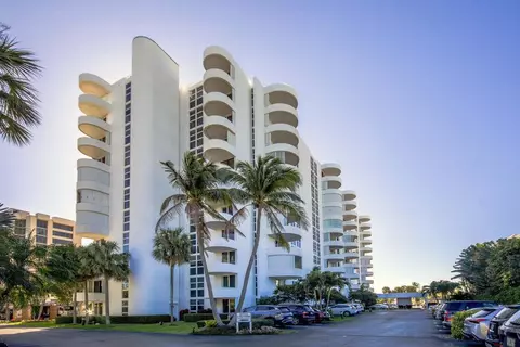 2200 S Ocean Blvd #605, Delray Beach, FL 33483
