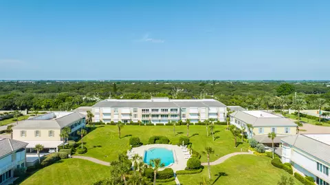 550 Beach Rd #321, Vero Beach, FL 32963