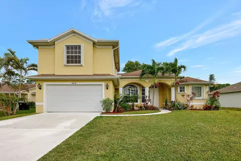 649 SE Karrigan Ter, Port Saint Lucie, FL 34983