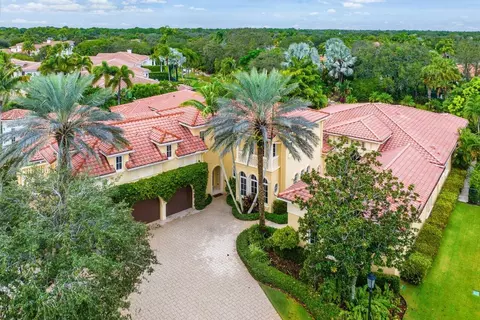 11104 Green Bayberry Dr, Palm Beach Gardens, FL 33418