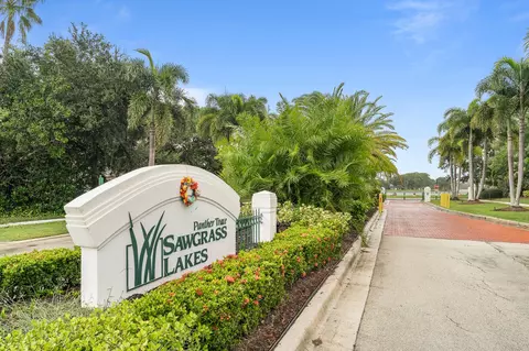 516 SW Deer Run, Port Saint Lucie, FL 34953