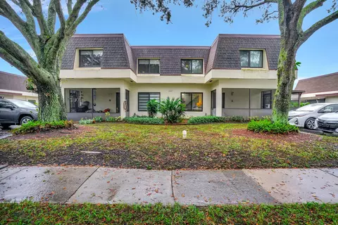 9265 SW 61st Way #A, Boca Raton, FL 33428