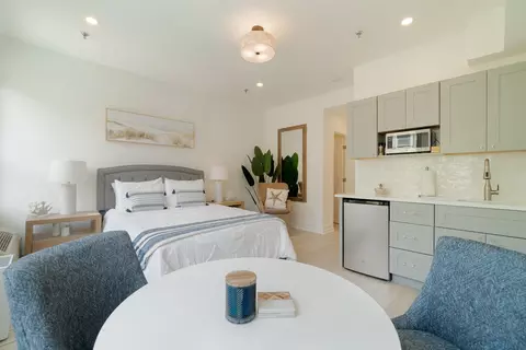235 Sunrise Ave #2044, Palm Beach, FL 33480