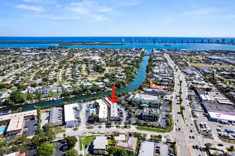 312 Southwind Dr #105, North Palm Beach, FL 33408